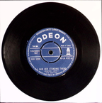 The Beatles - I Saw Her Standing There / Love Me Do (Turkey)