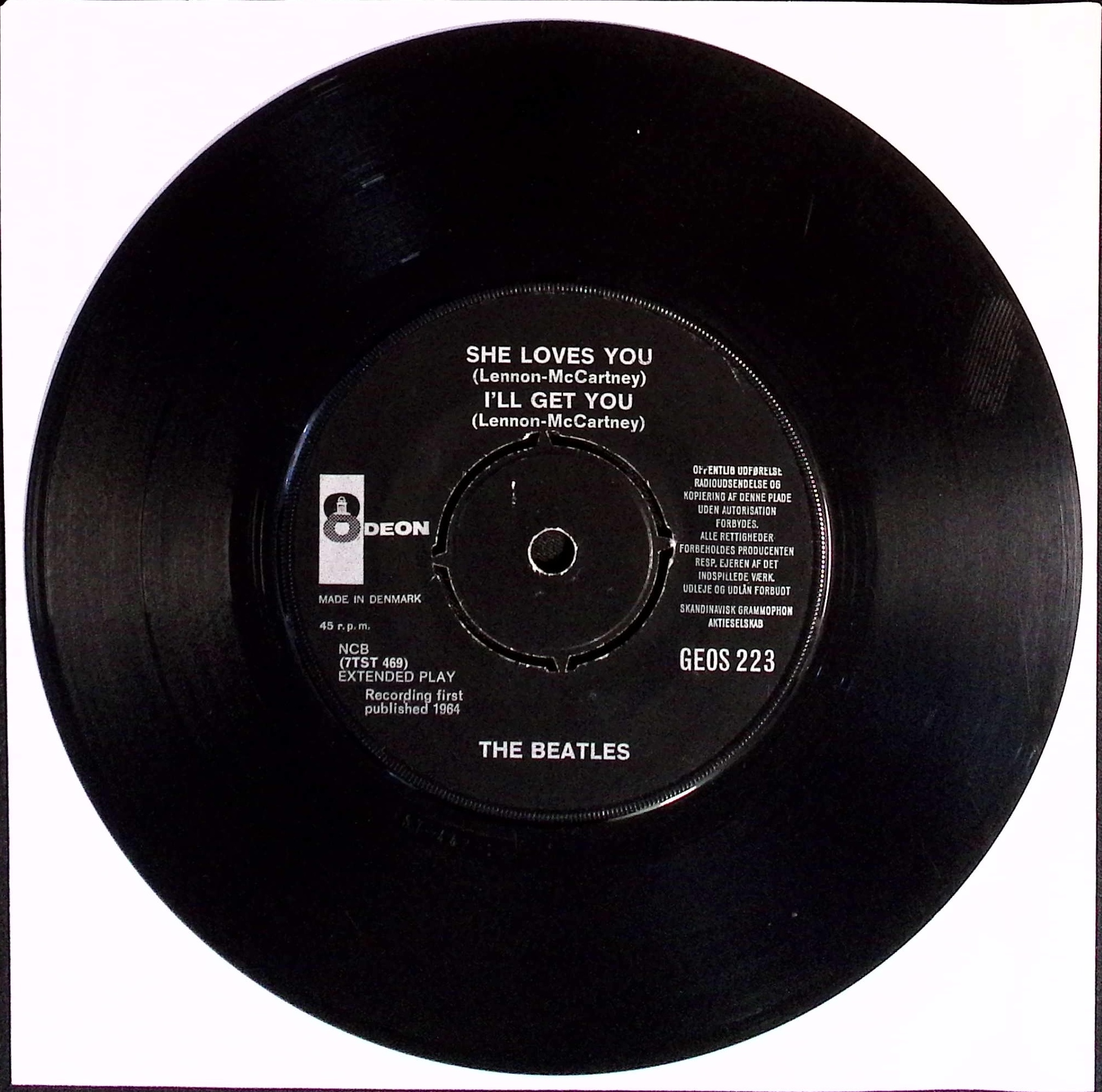 The Beatles - She Loves You  (Denmark)