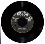 The Beatles - Y yo la quería (And I Love Her) / En Cualquier Tiempo (Any Time at All) (Peru)