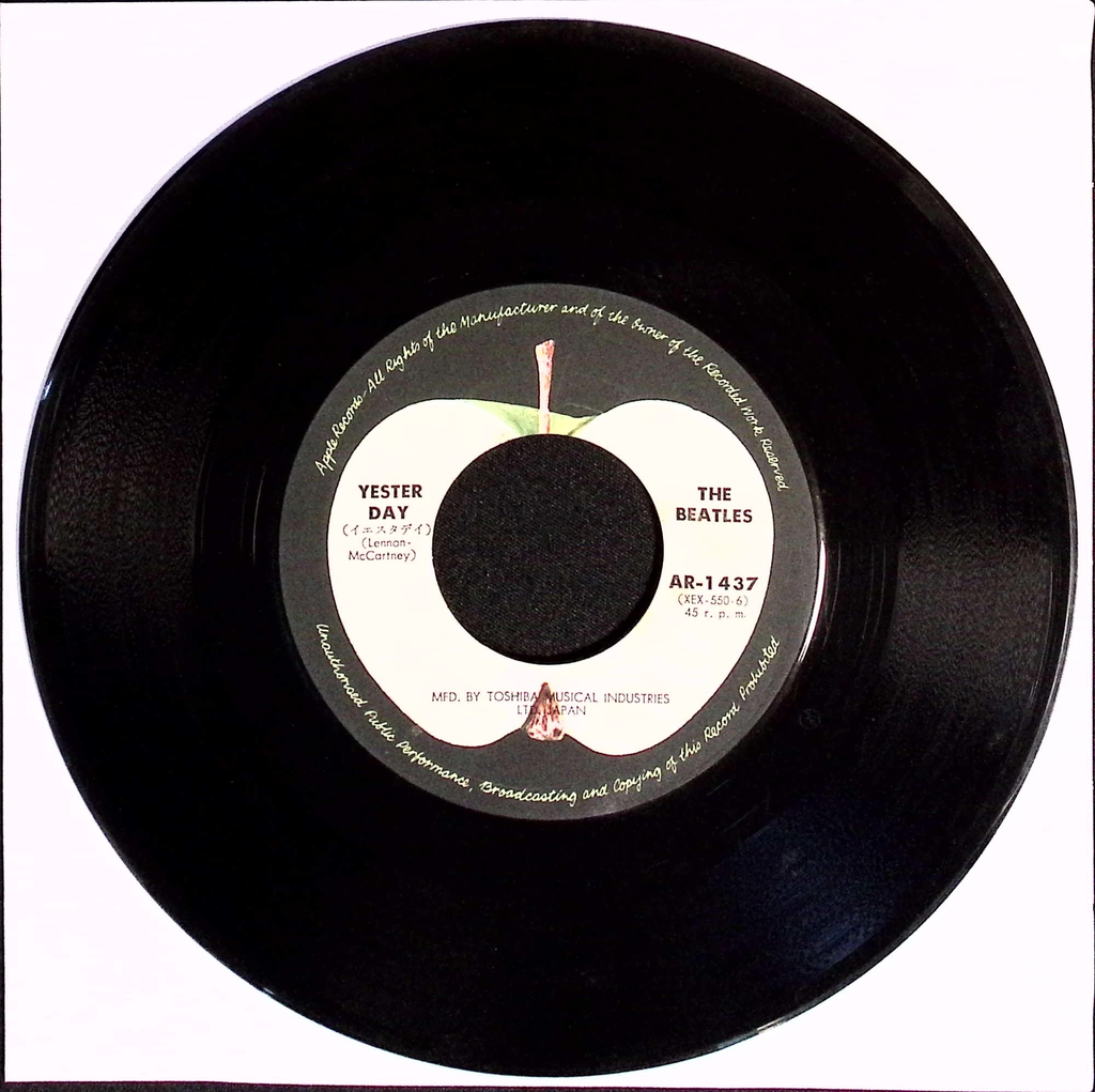The Beatles - Act Naturally / Yesterday (Japan)