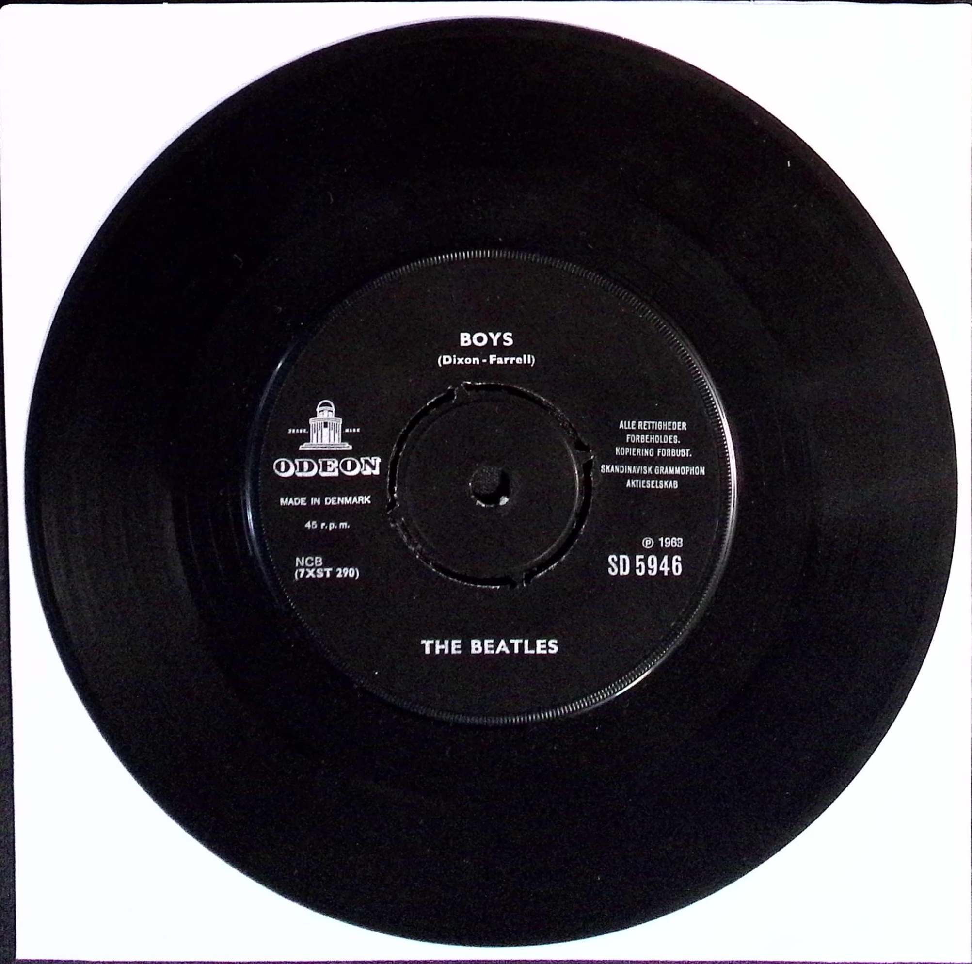 The Beatles - Twist And Shout / Boys (Denmark)