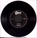The Beatles - Hey Jude / Revolution (Japan)