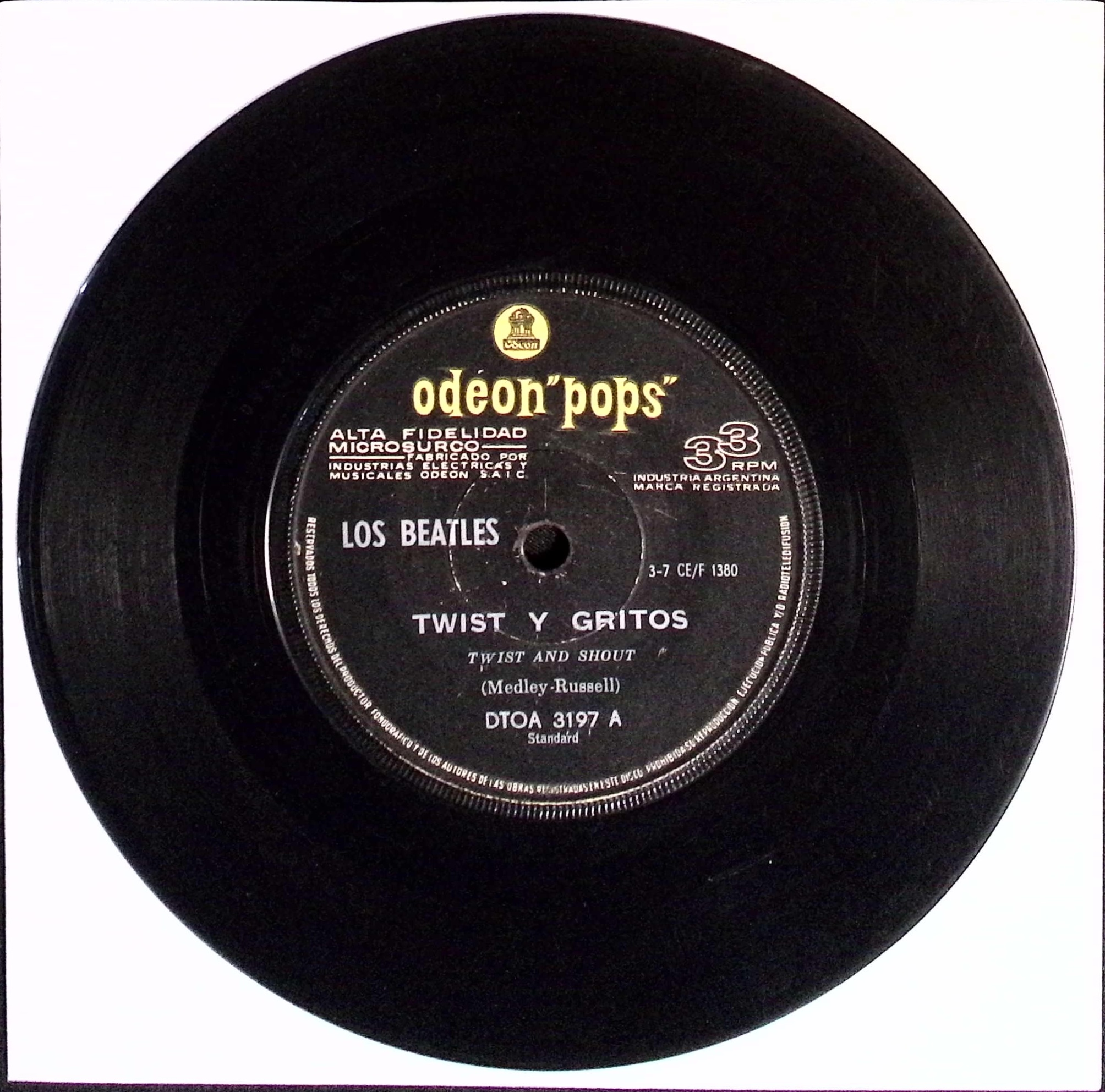 The Beatles - Twist y Gritos / La Vi Parada Ahi (Argentina)