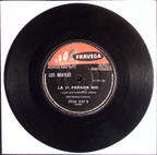 The Beatles - Twist y Gritos / La Vi Parada Ahi (Argentina)