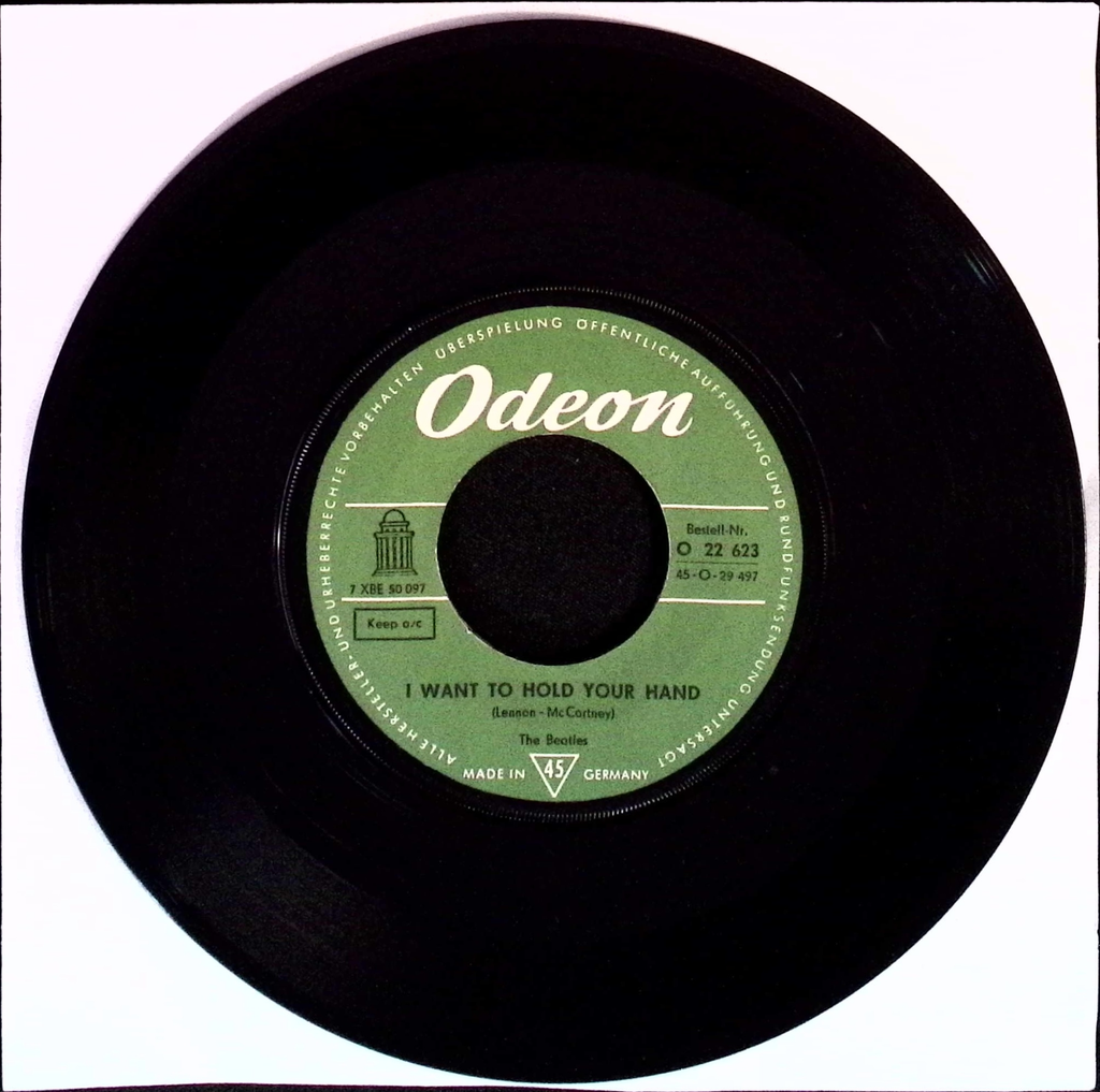The Beatles - I Want To Hold Your Hand / Roll Over Beethoven (Germany)