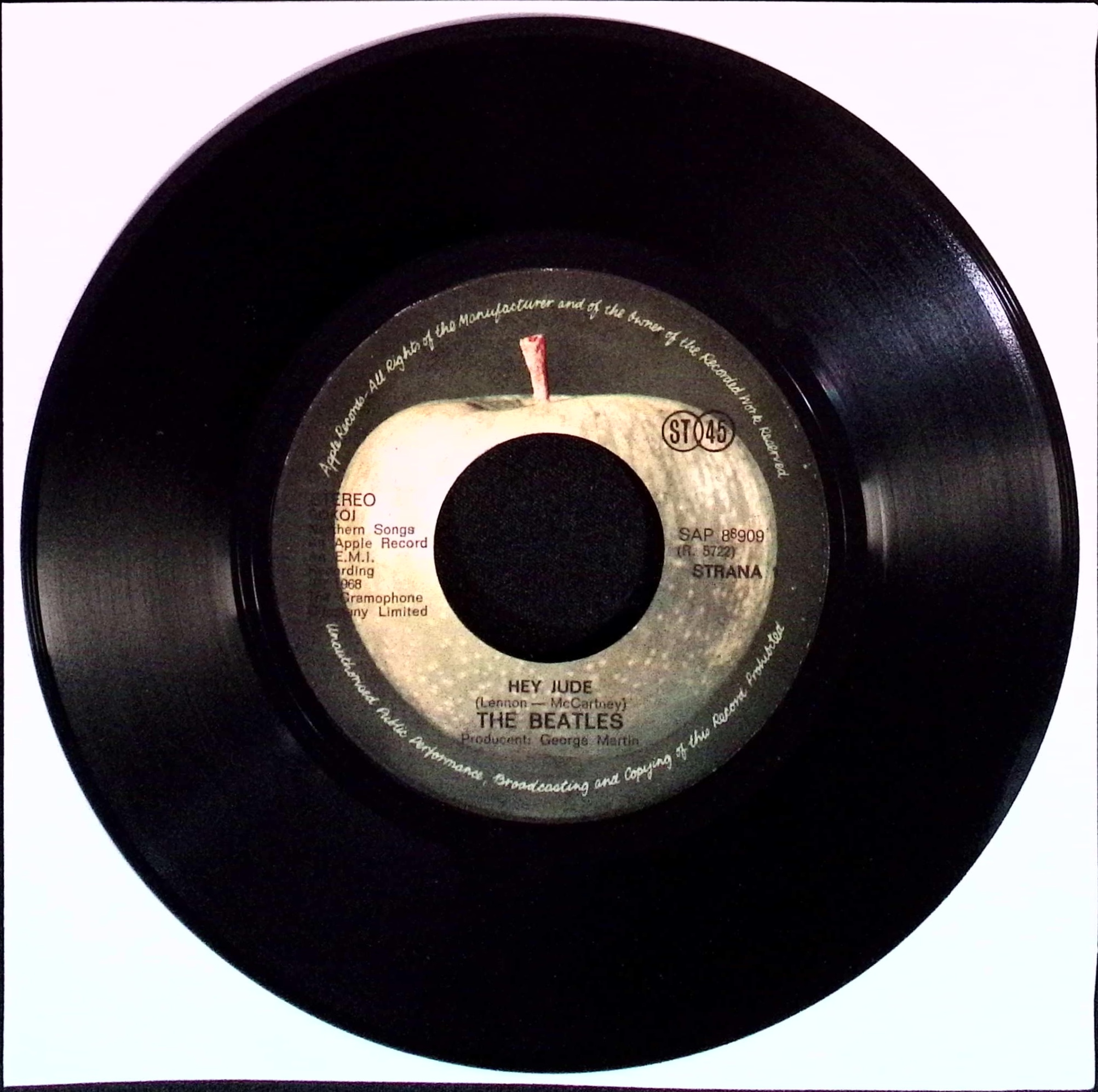 The Beatles - Hey Jude / Revolution (Yugoslavia)