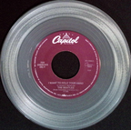 The Beatles - I Want to Hold Your Hand / This Boy (USA)