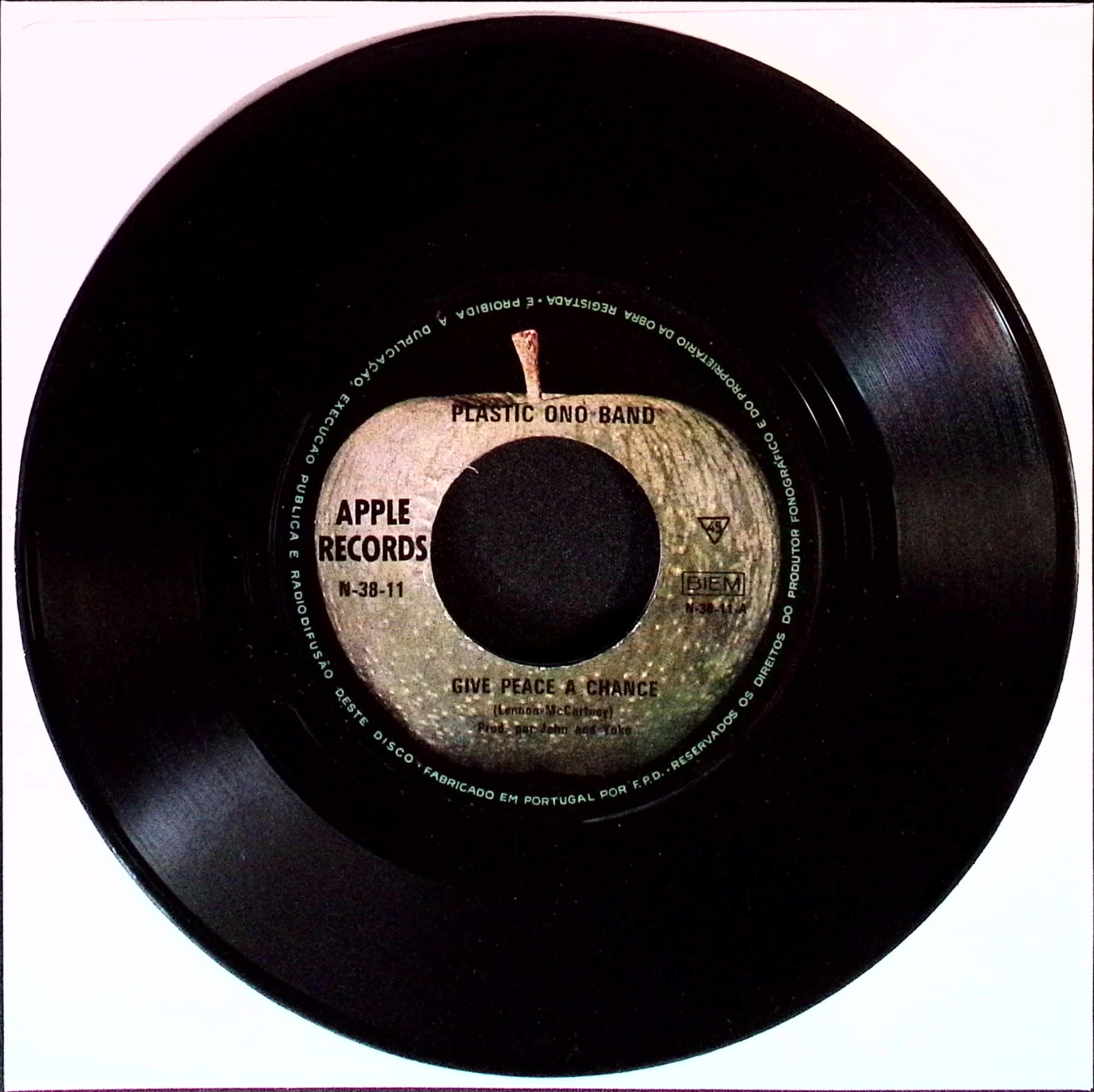 John Lennon - Give Peace A Chance / Remember Love (Portugal)