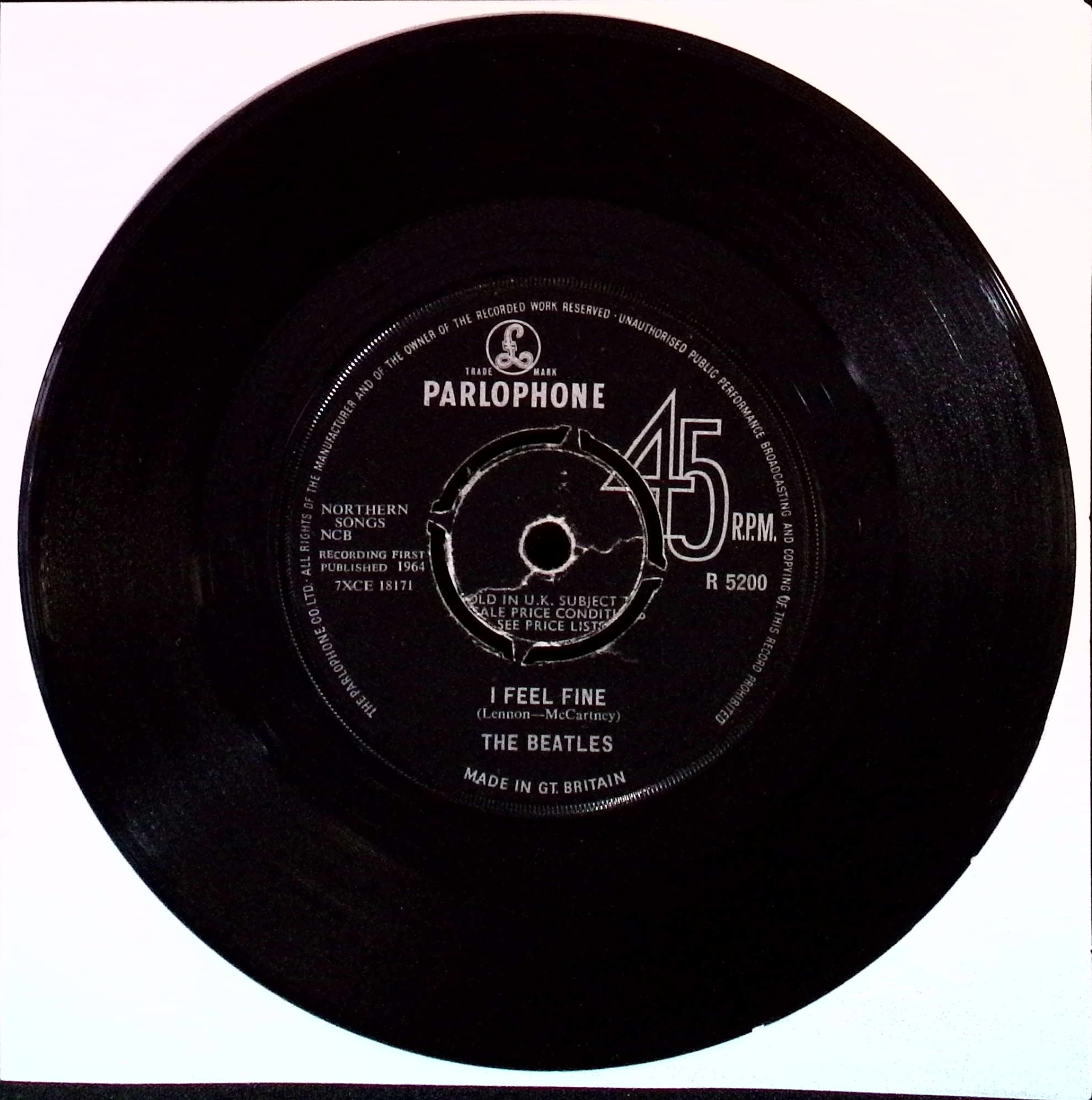 The Beatles - I Feel Fine / She's A Woman (UK)