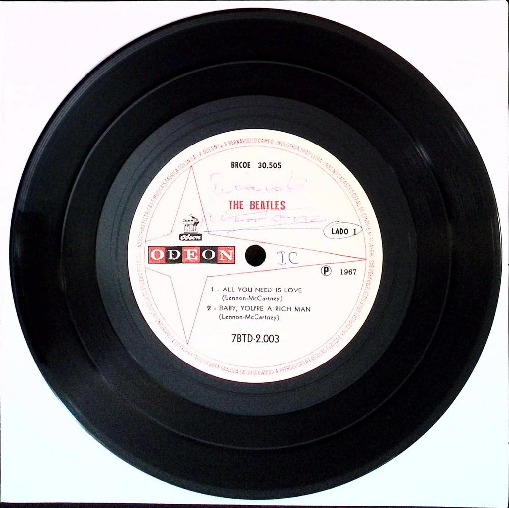 The Beatles - All you Need Is Love   (Brazil)
