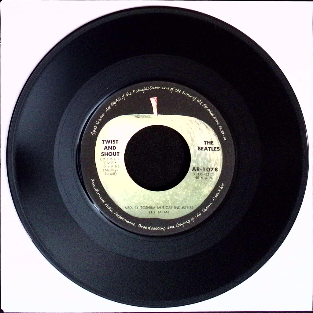 The Beatles - Twist And Shout / Roll Over Beethoven (Japan)