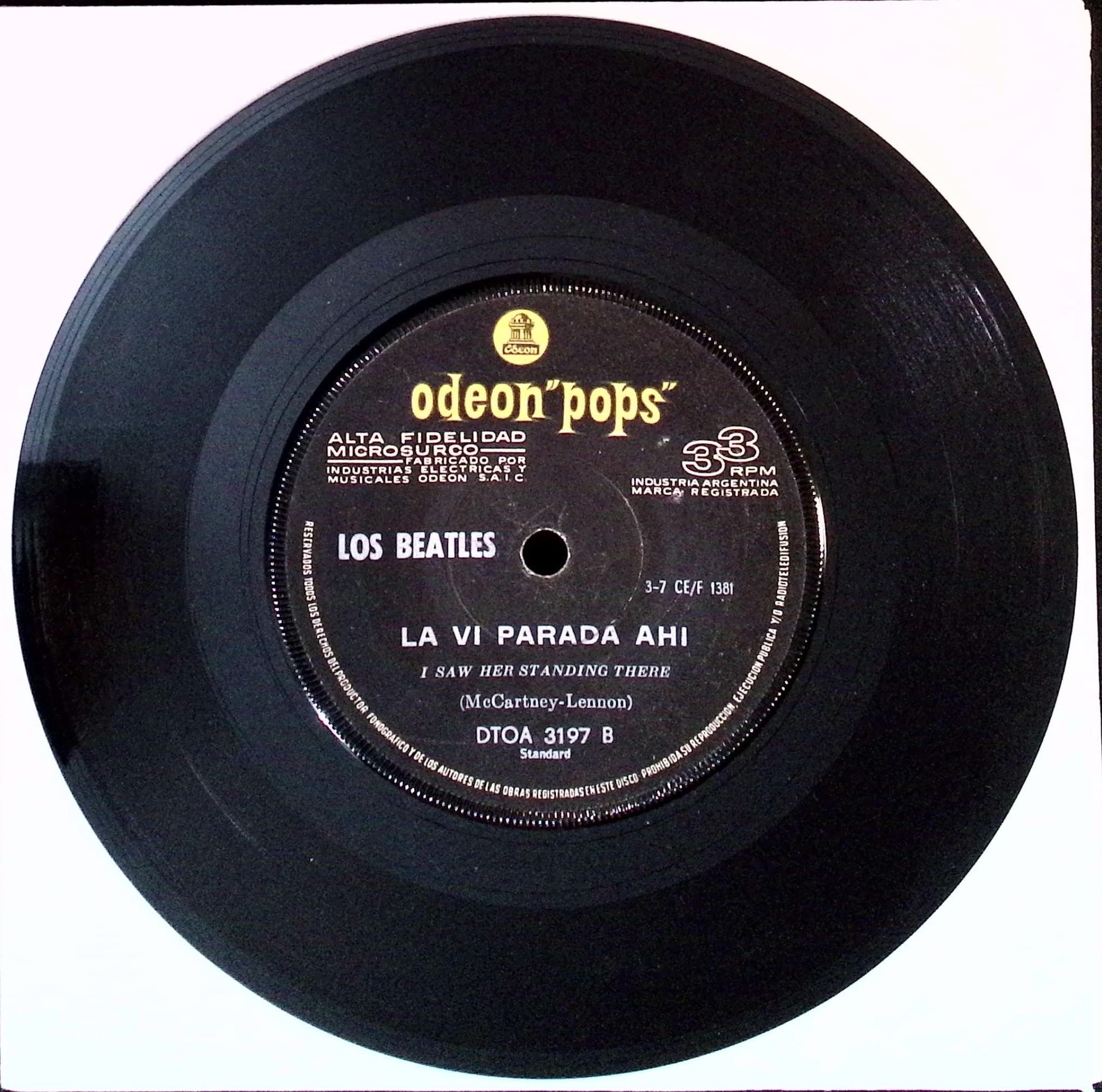 The Beatles - Twist and shout / I saw here standing there (Argentina)