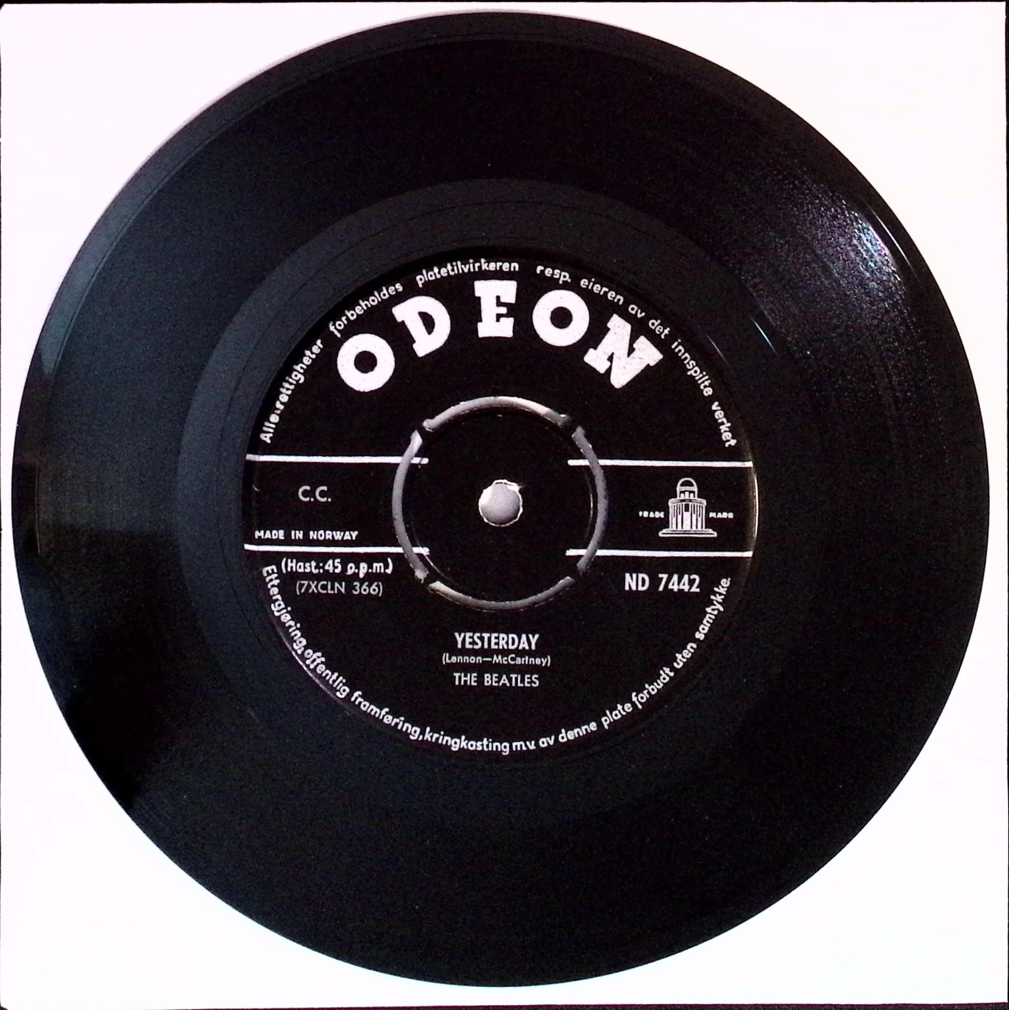 The Beatles - Act naturally / Yesterday (Norway)