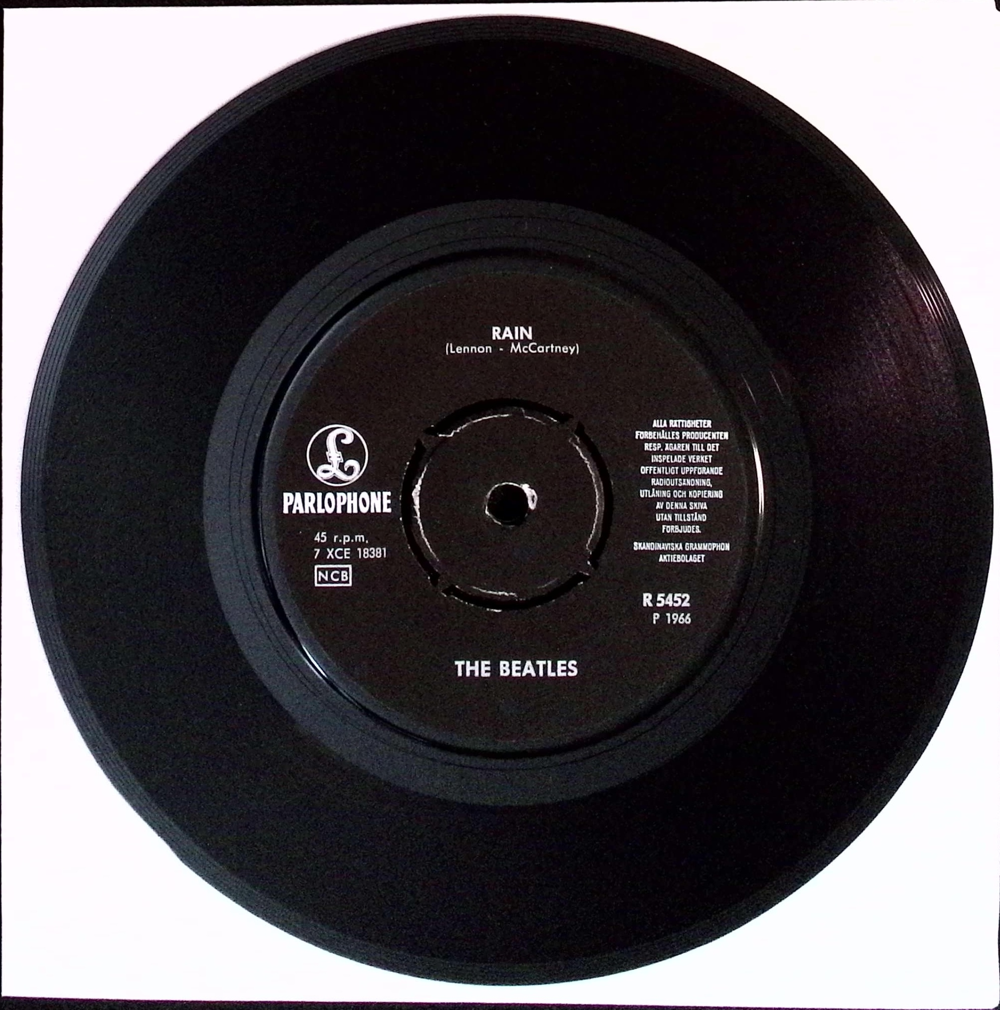 The Beatles - Paperback Writer / Rain (UK)